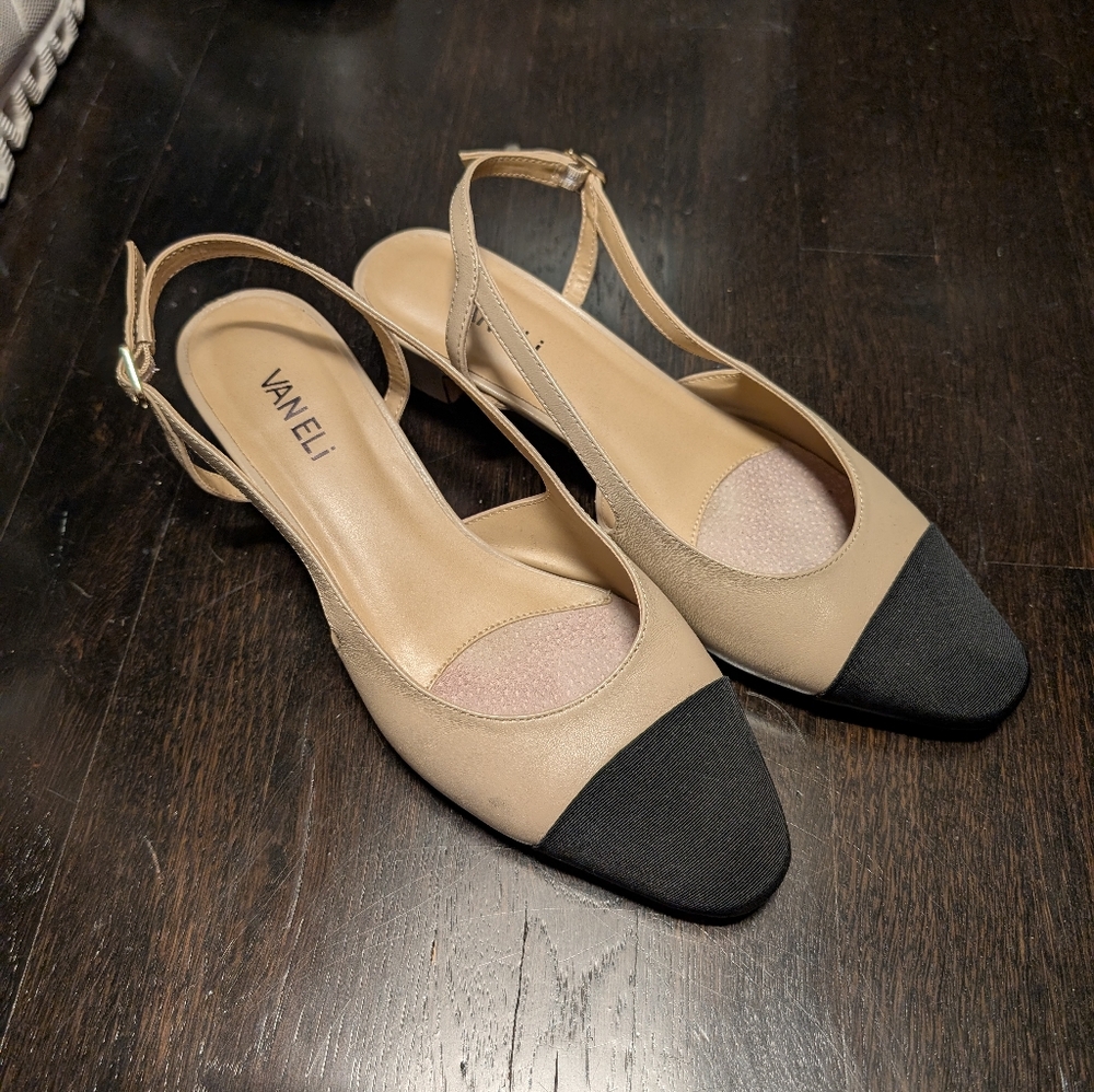 Vaneli Women's Beige and Black Slingback Shoes